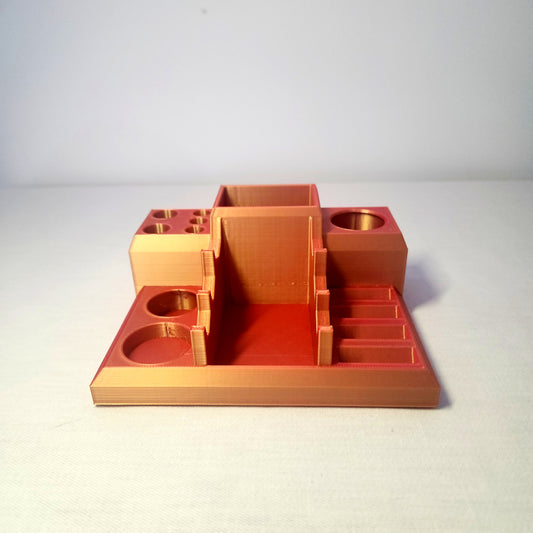 Compact Dab Station (Red/Gold)